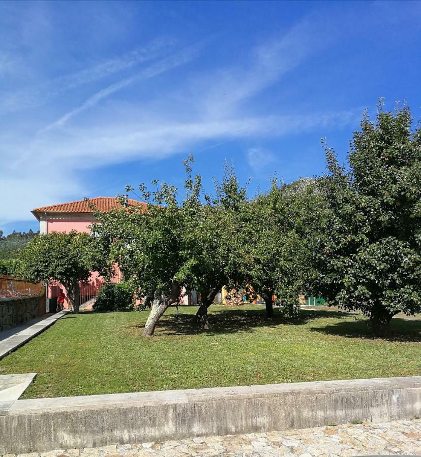 Casas Marias De Portugal - Cerveira Apartment Vila Nova de Cerveira Bagian luar foto